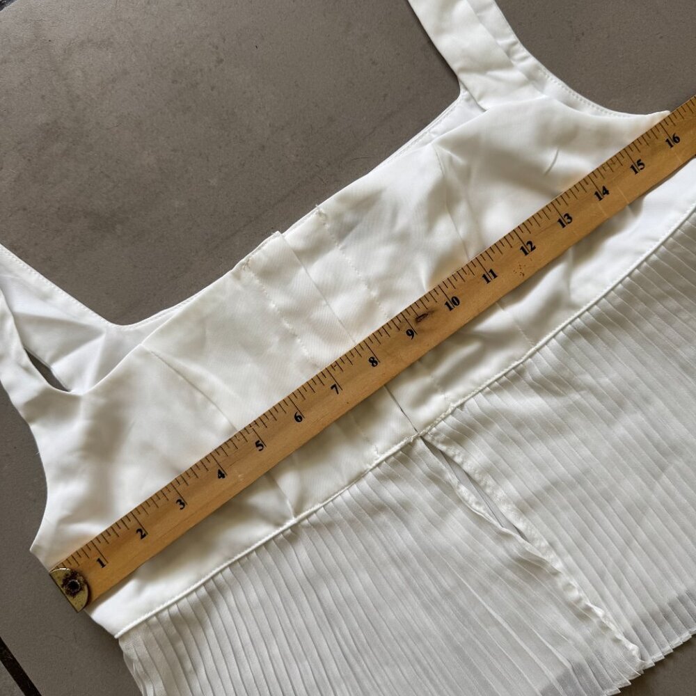 🔥 4 for $20 DEAL 🔥SHEIN | White Pleated Peplum Bustier Top (M) - Picture 8 of 9